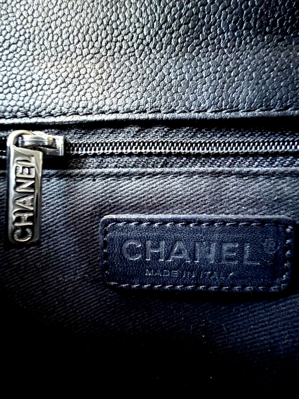 Authentic Chanel Grand Shopping Tote GST Black Caviar Leather Silver Hardware Made in Italy