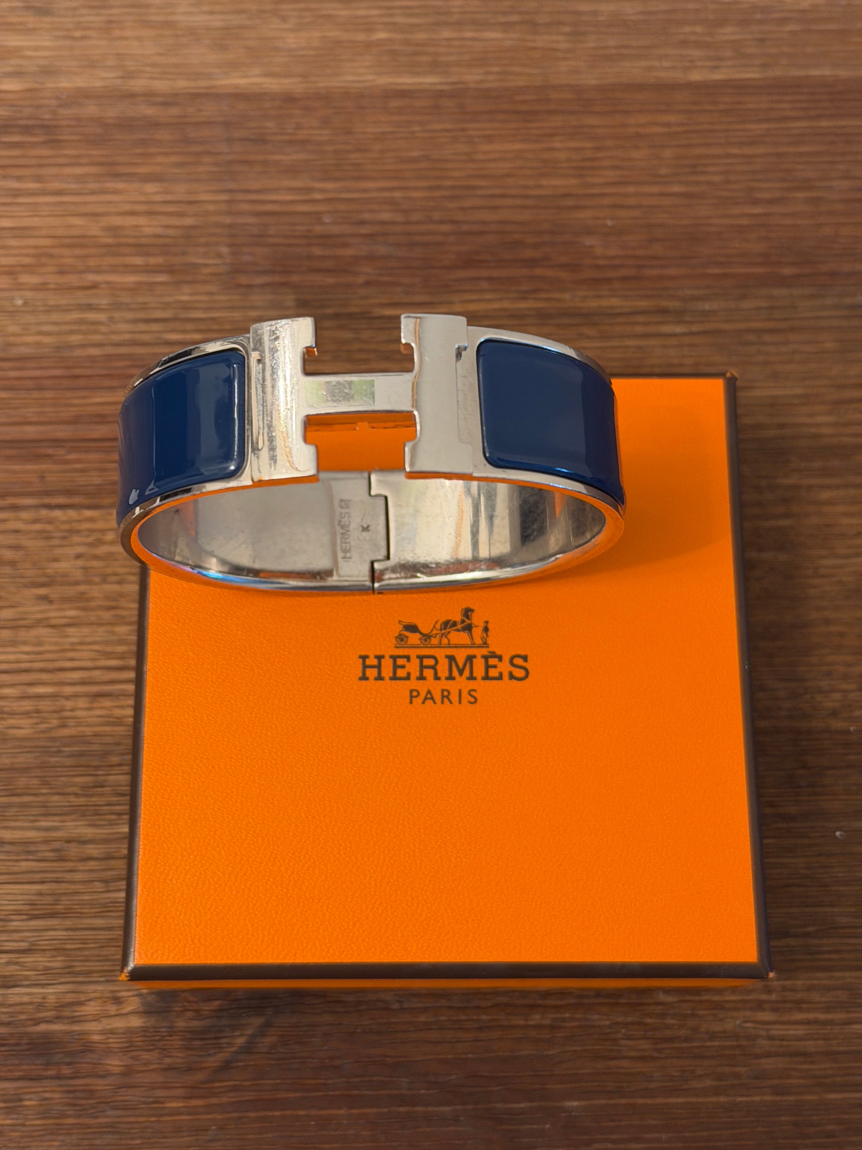 Hermès Clic Clac H Bracelet Blue Enamel Palladium Plated PM Bangle