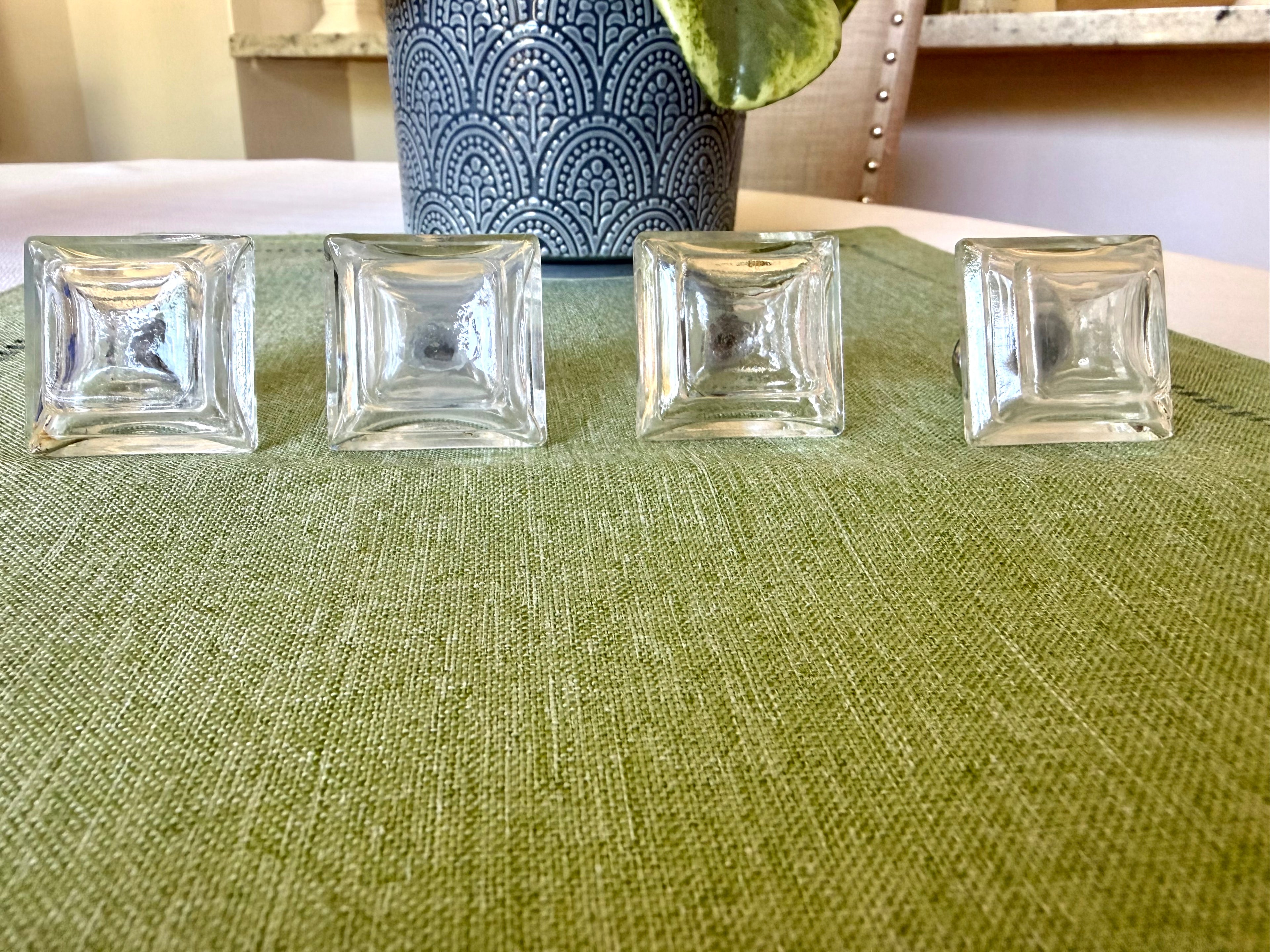 Art Deco Stepped Glass Salt & Pepper Shakers – Set of 4 1920s–1930s