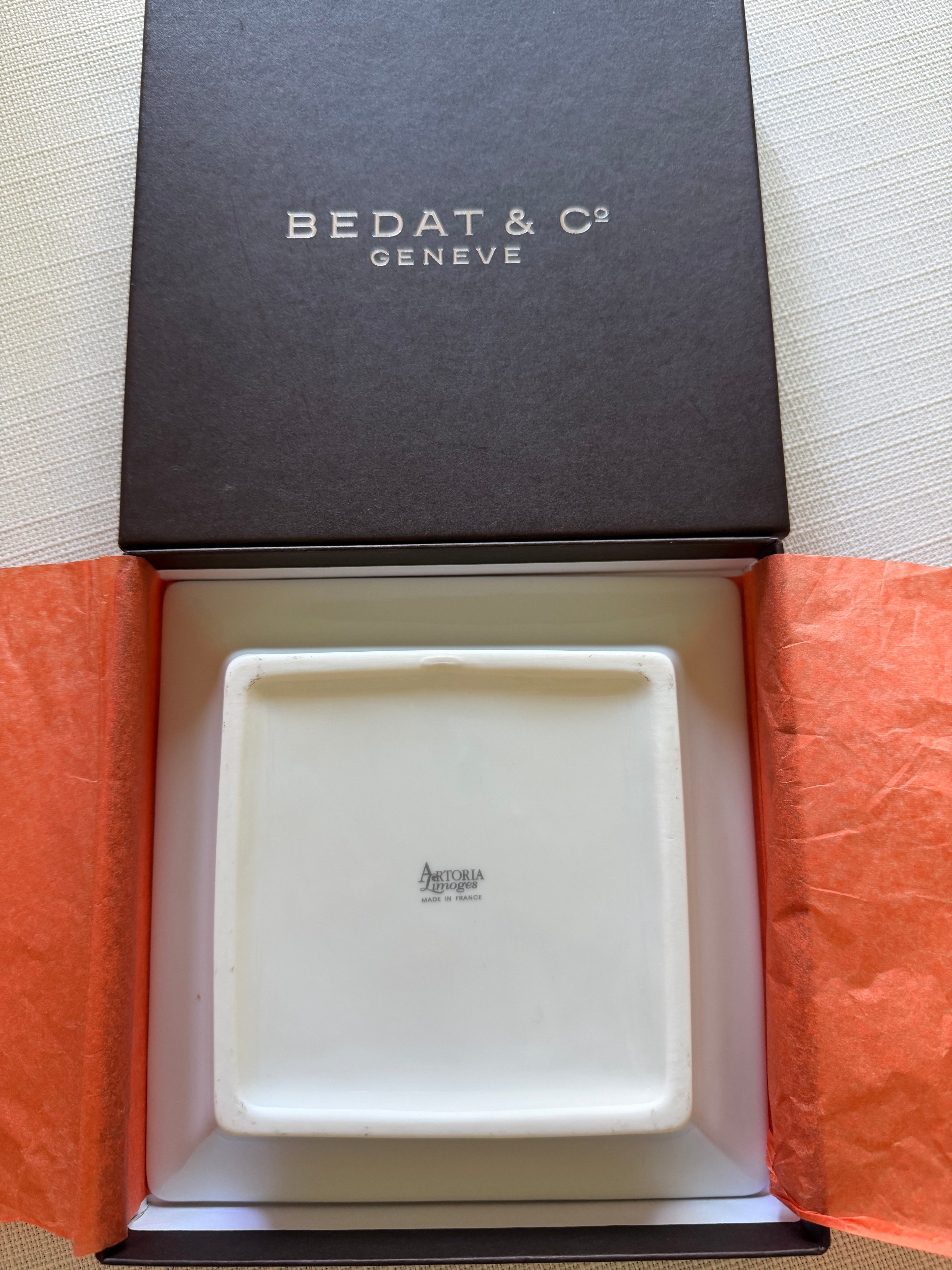 Bedat & Co Genève Artoria Limoges Porcelain Vide-Poche Tray — In Original Box — Made in France 