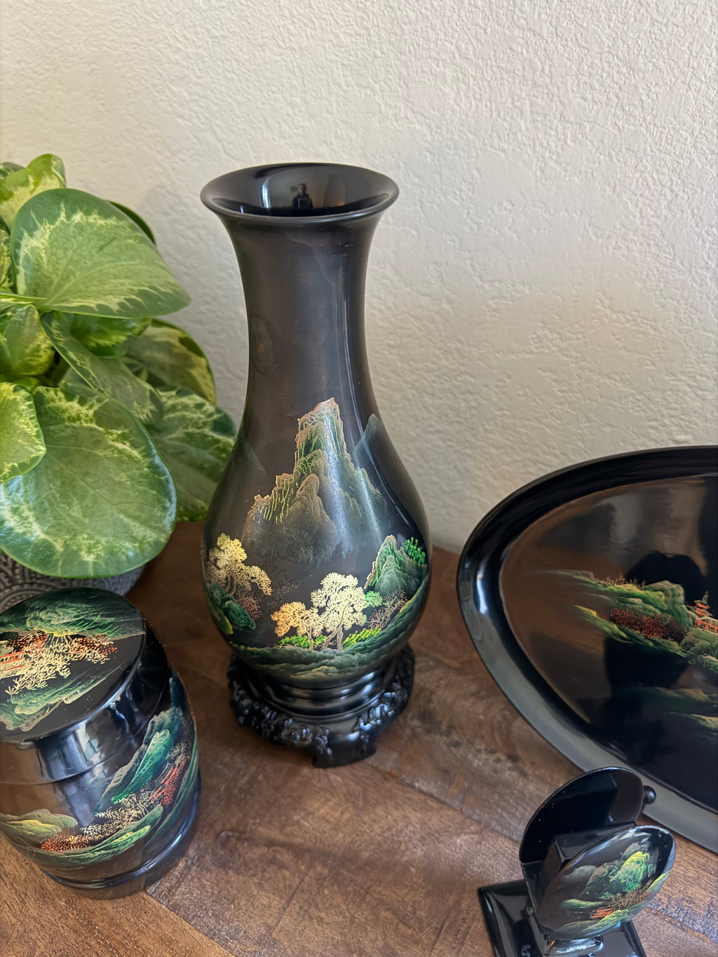 Chinese Black Lacquerware Set 7pc Fuzhou Shanshui Landscape Vase Tray Bowl Hand-Painted Export Decor 1960s–1980s