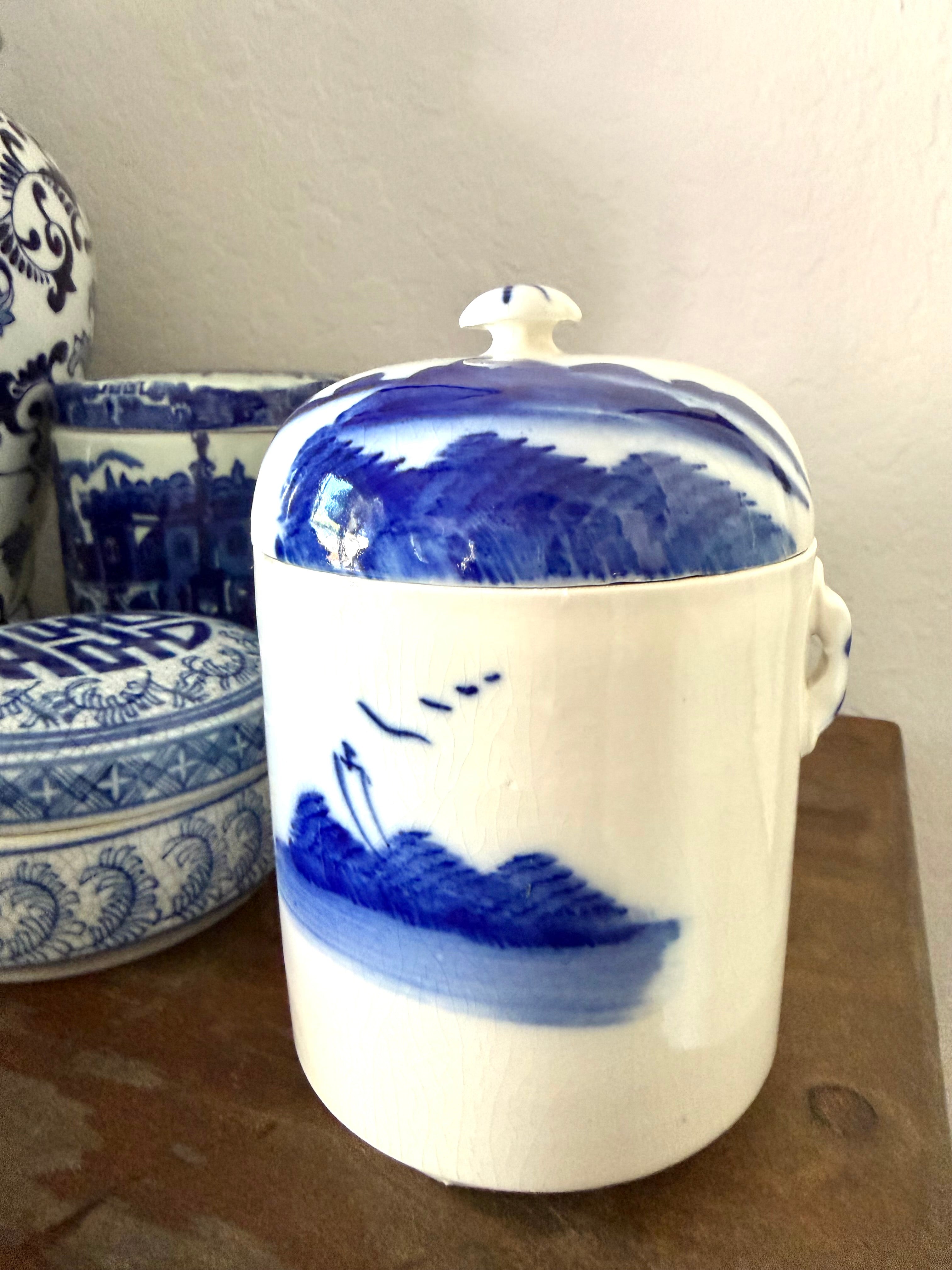 Chinese Blue & White Ceramic Tea Caddy with Landscape Scene & Inner Lid Vintage