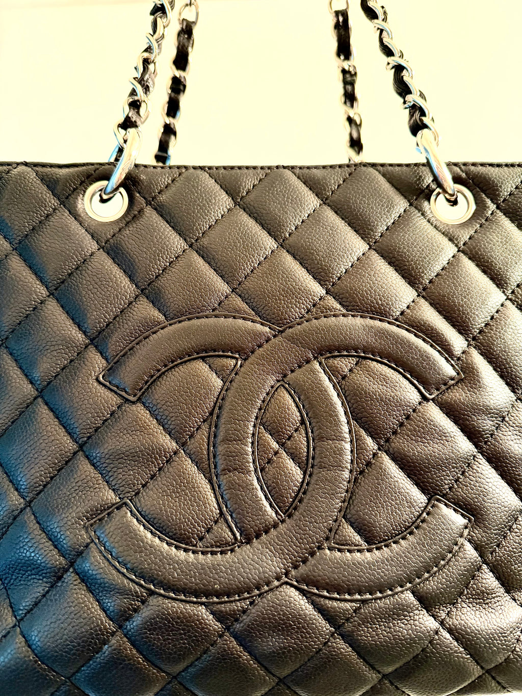 Authentic Chanel Grand Shopping Tote GST Black Caviar Leather Silver Hardware Made in Italy