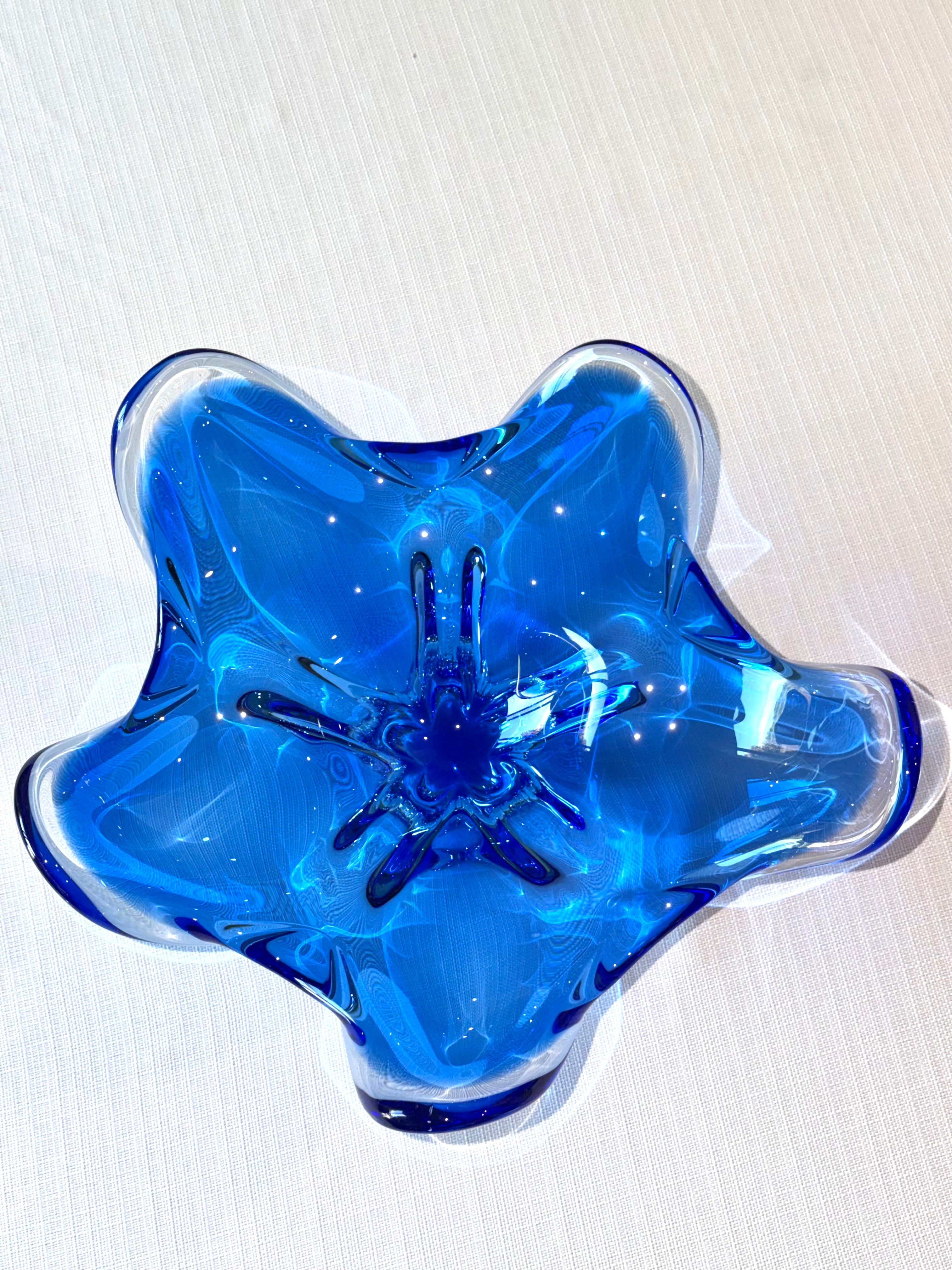 Italian Murano Style Cobalt Blue Freeform Art Glass Centerpiece Bowl, 14” Vintage