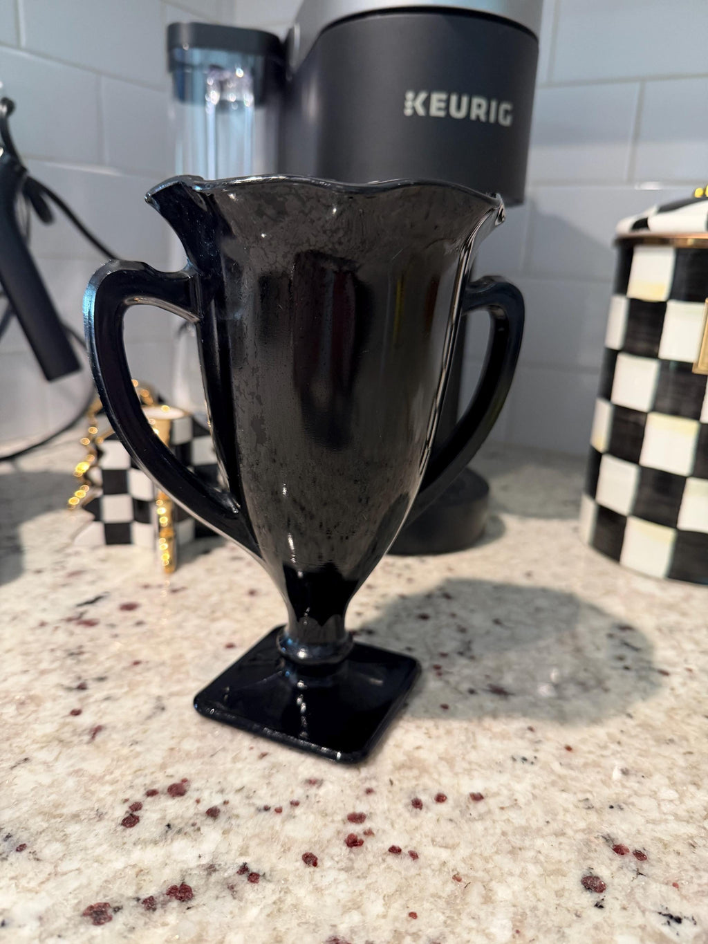 L.E. Smith Black Amethyst Glass Double-Handled Vase – Art Deco Revival