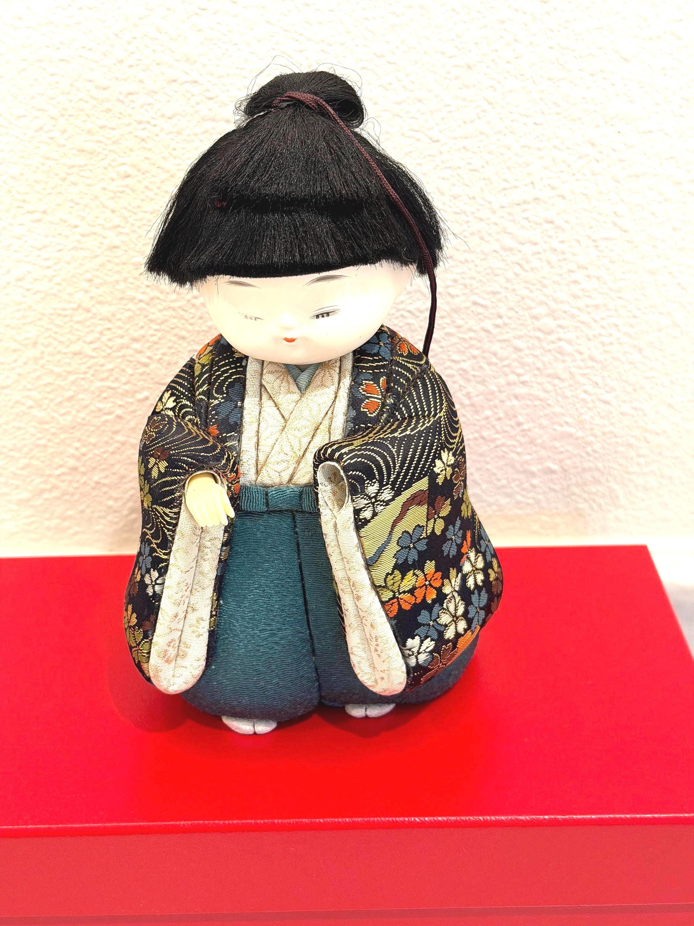 Ichimatsu Doll, Silk Brocade Kimono, Mid-Century Traditional Toy Japanese