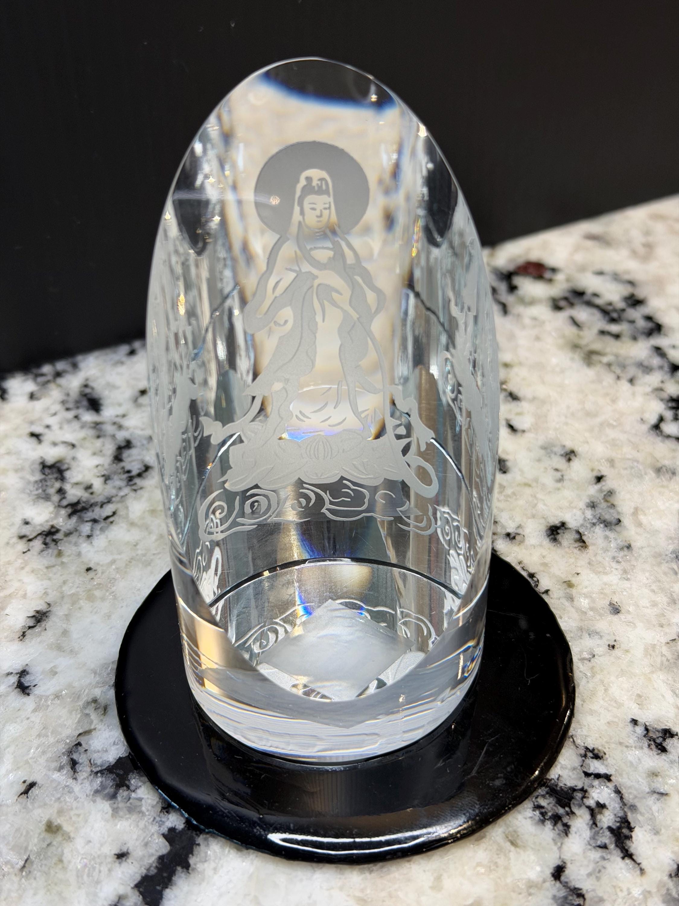 Etched Crystal Kwan Yin Figurine – Goddess of Compassion Sculpture – SPI Spiritual Decor
