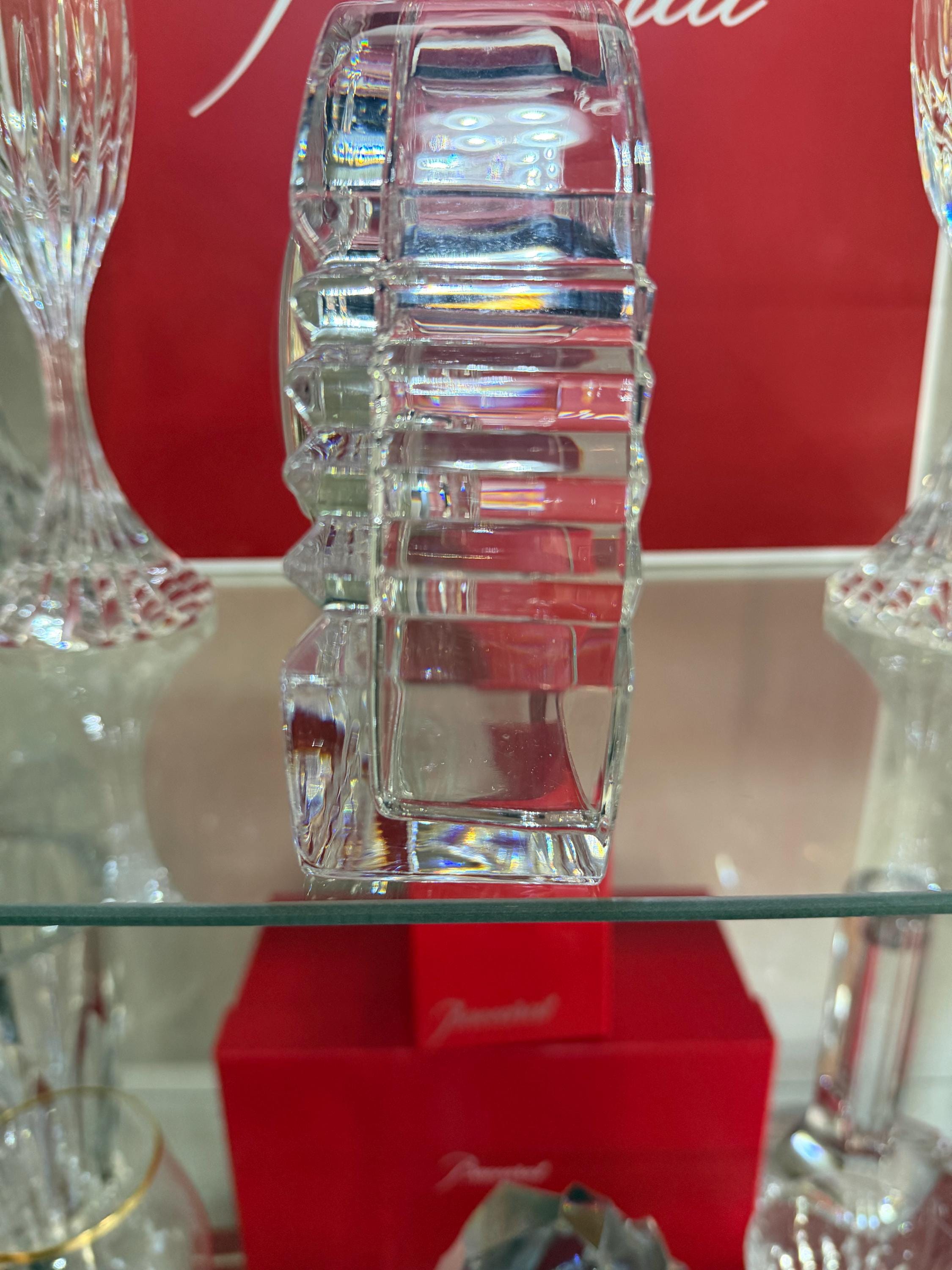 Mikasa Crystal Desk Clock – Germany Quartz – Nautilus Shell Design – Elegant Mantel Decor
