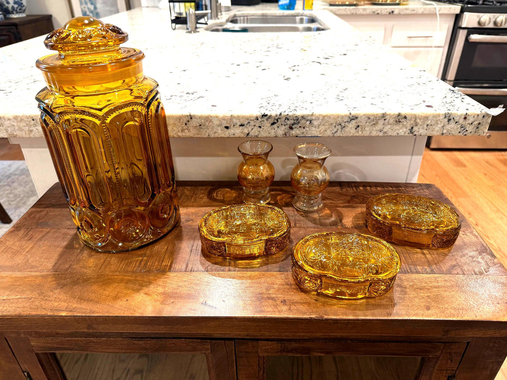 Amber Glass Trinket Boxes Set – Embossed Oval Lidded Vanity Keepsake Boxes