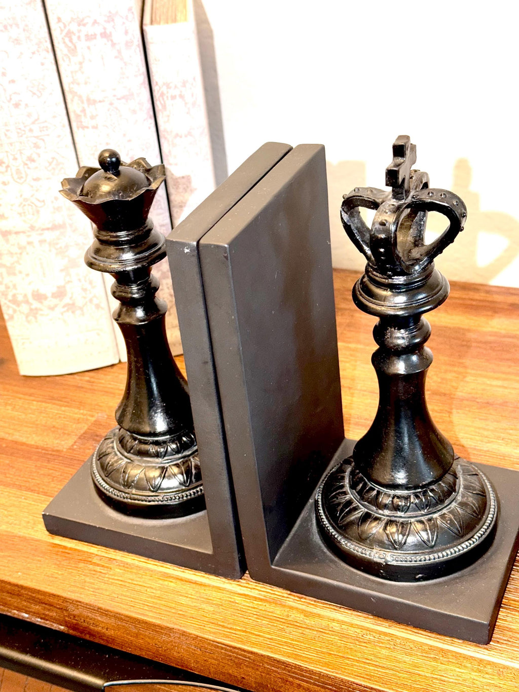 Black Chess King Queen Bookends Set | Heavy Decorative Library Shelf Office Decor