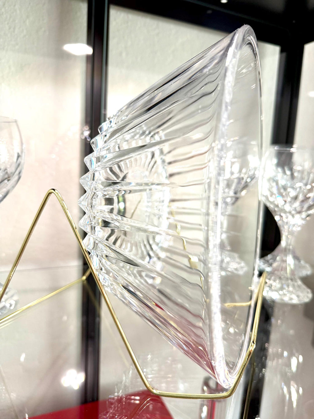 Cristal d’Arques Crystal Bowl – French Fan Cut Centerpiece – Lead Crystal Serving Dish