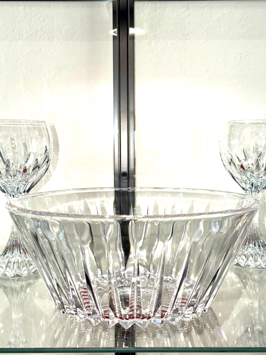 Cristal d’Arques Crystal Bowl – French Fan Cut Centerpiece – Lead Crystal Serving Dish
