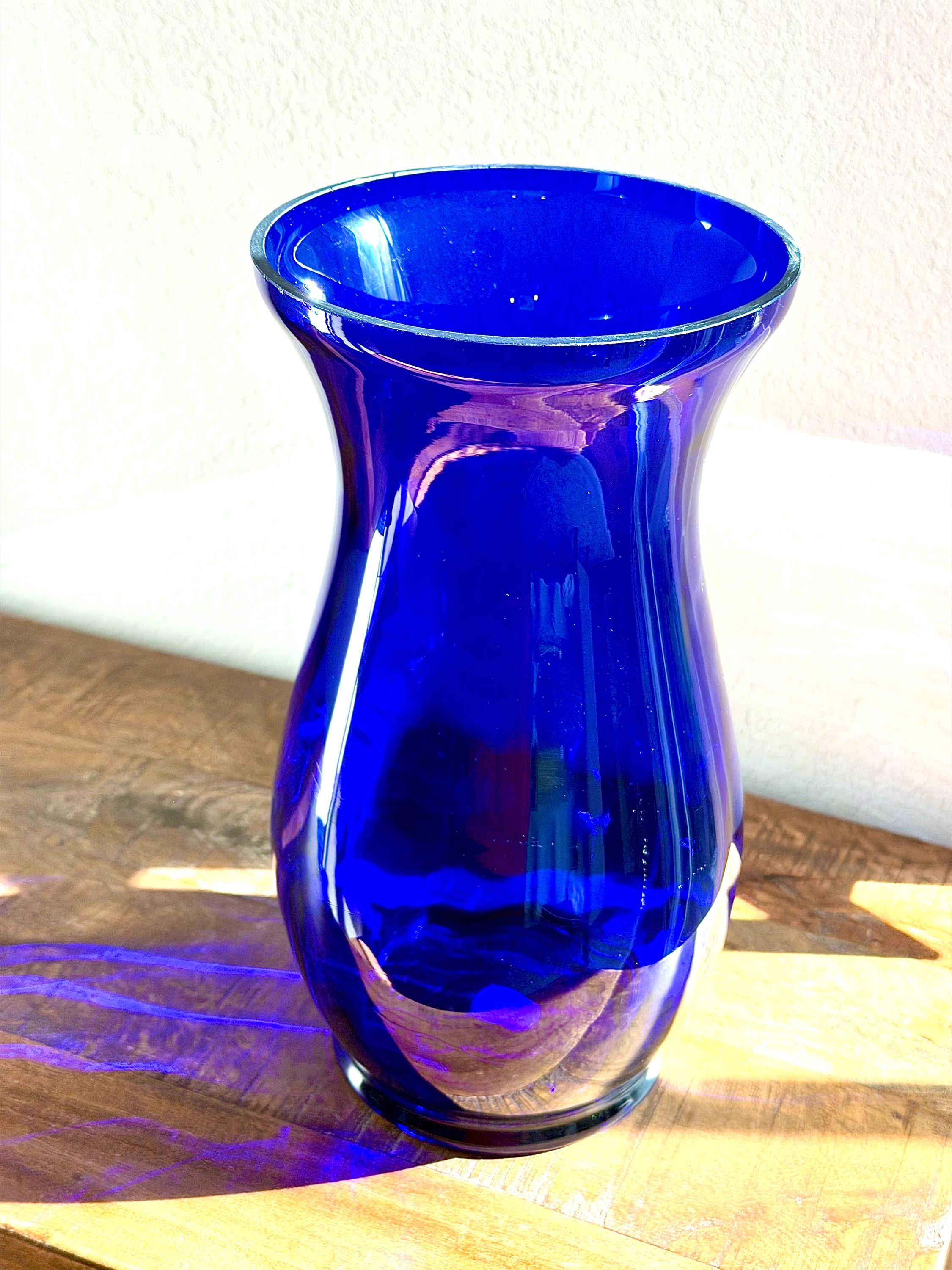 Cobalt Blue Art Glass Vase – Hand Blown Style, Sapphire Tone, Sculptural Decor