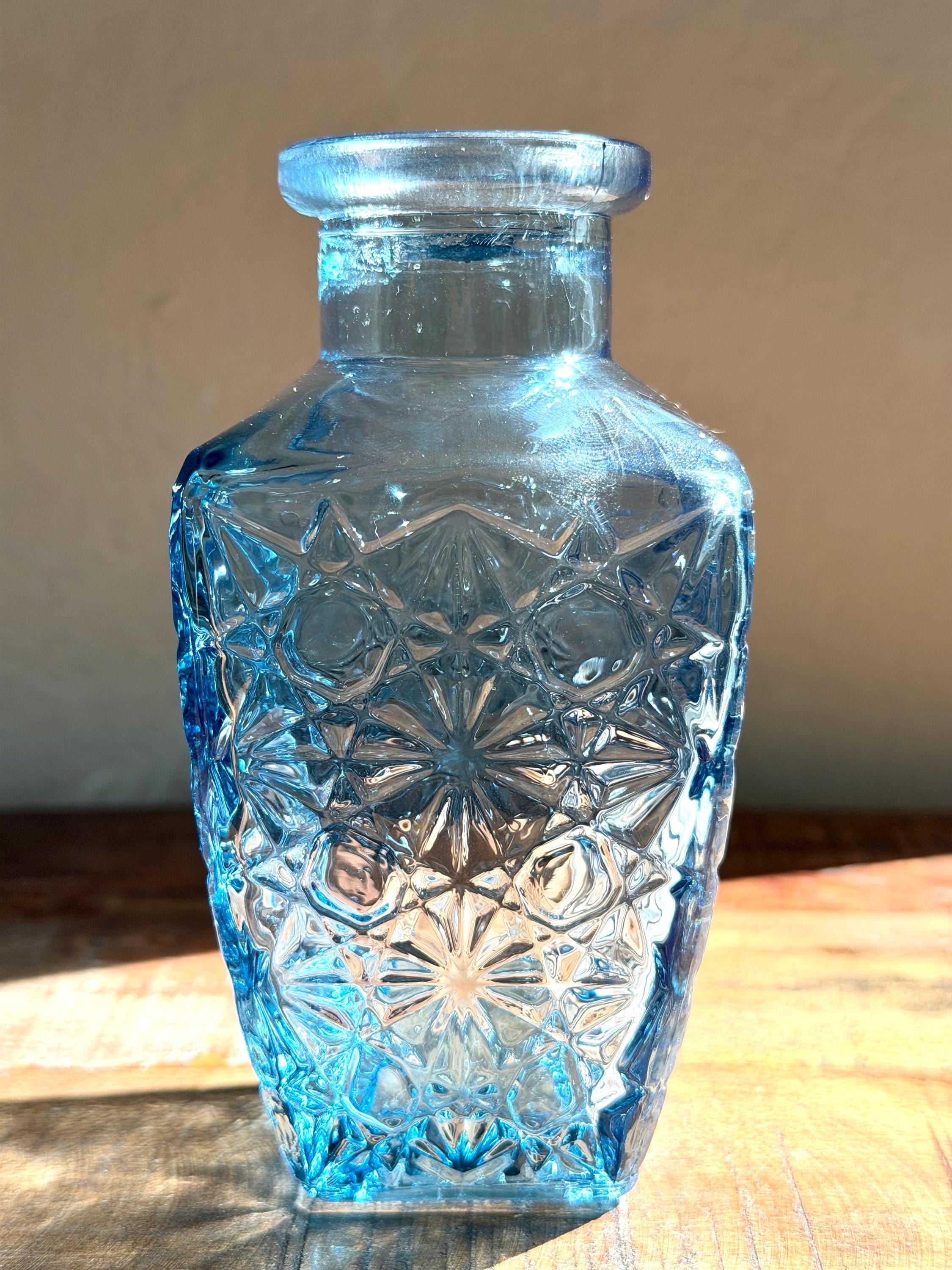 Blue Pressed Glass Bud Vase Geometric Starburst Mini Vase Cottagecore Shelf Decor Retro Floral Vase