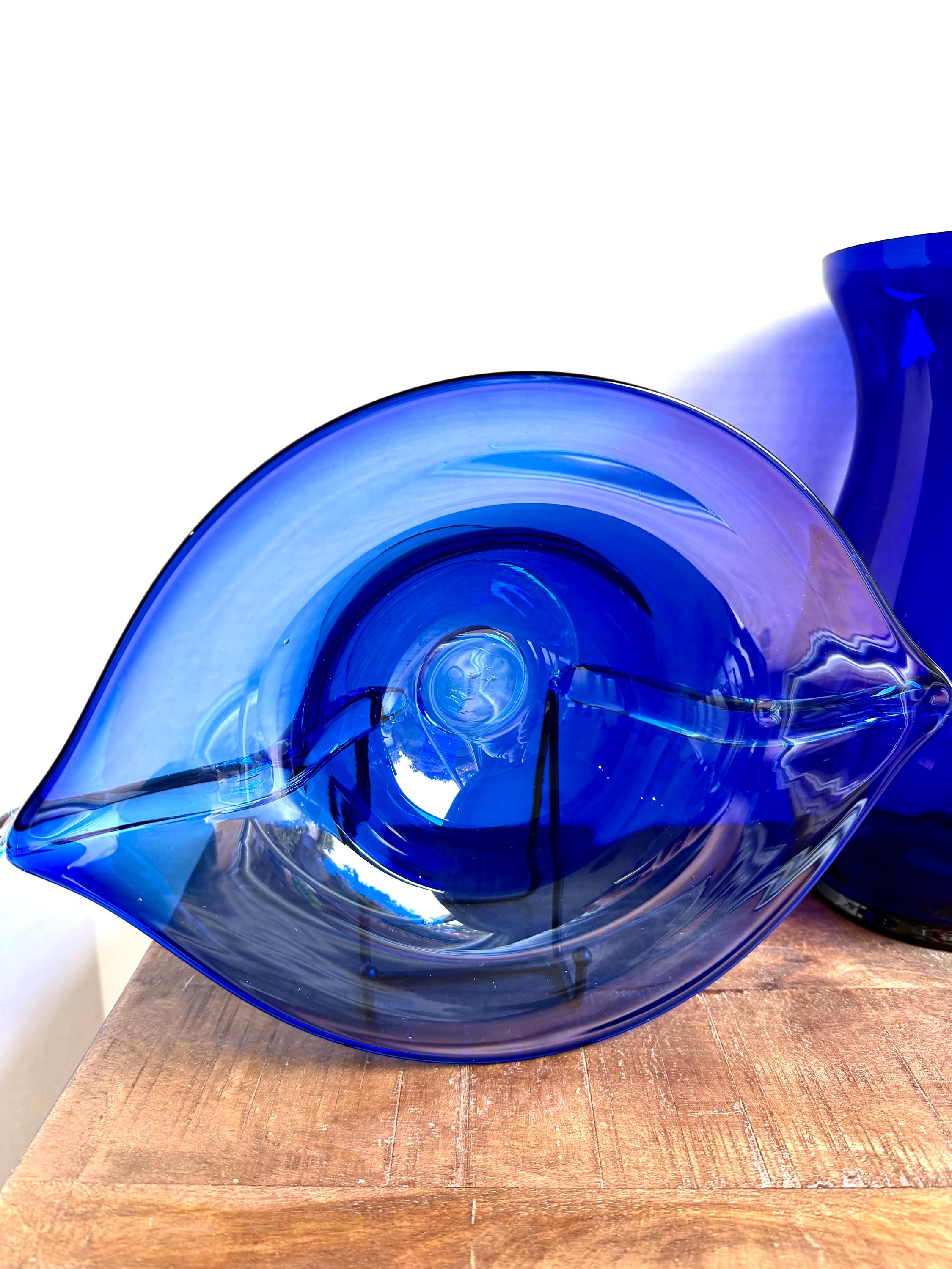 Cobalt Blue Art Glass Footed Console Bowls – Set of 2 Mid Century Modern Stretch Glass Centerpieces
