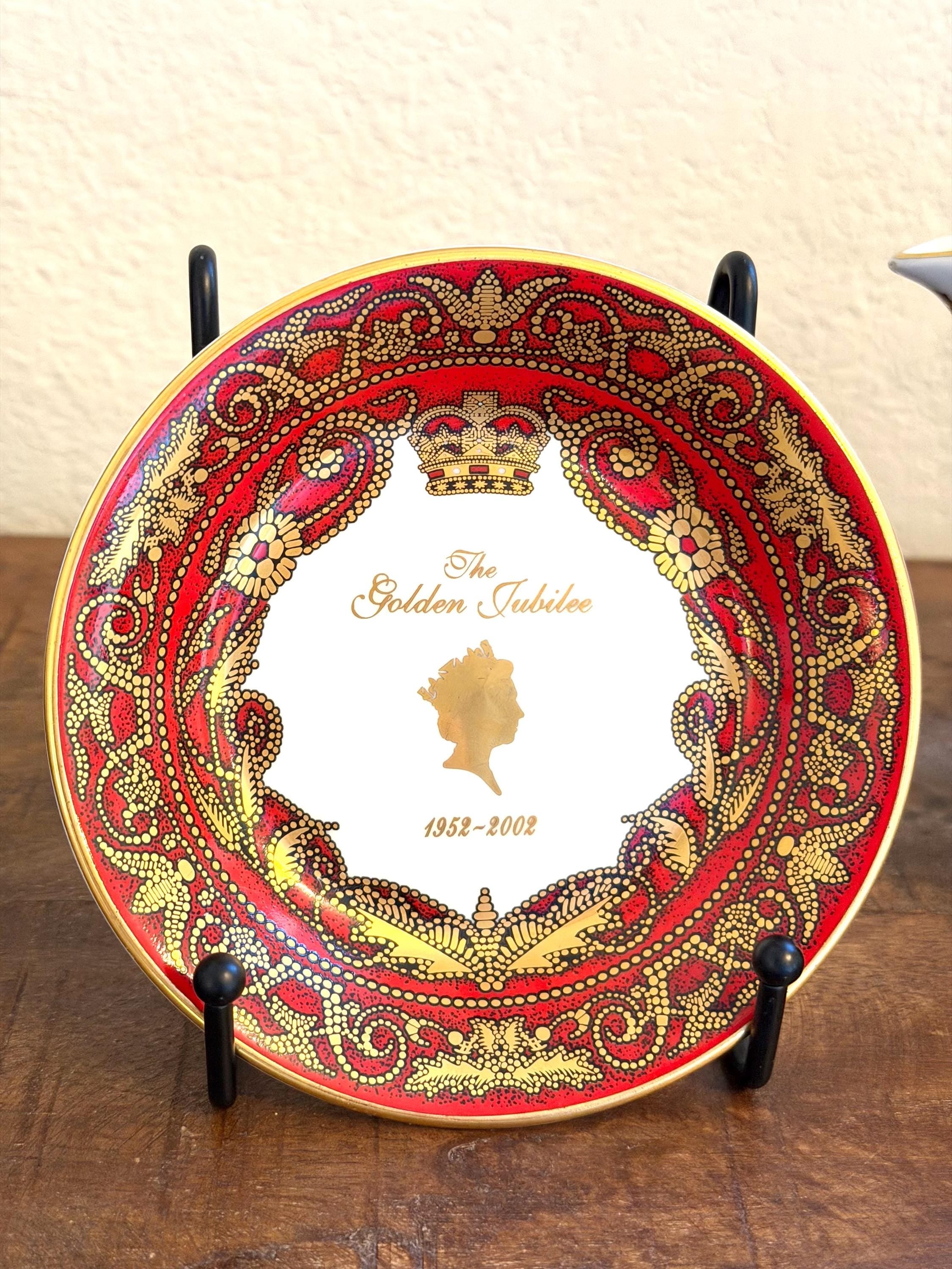 James Sadler Queen Elizabeth II Coronation Teapot & Golden Jubilee Plate Set 1953 2003 England Red Blue Gold Royal Commemorative Fine Bone C