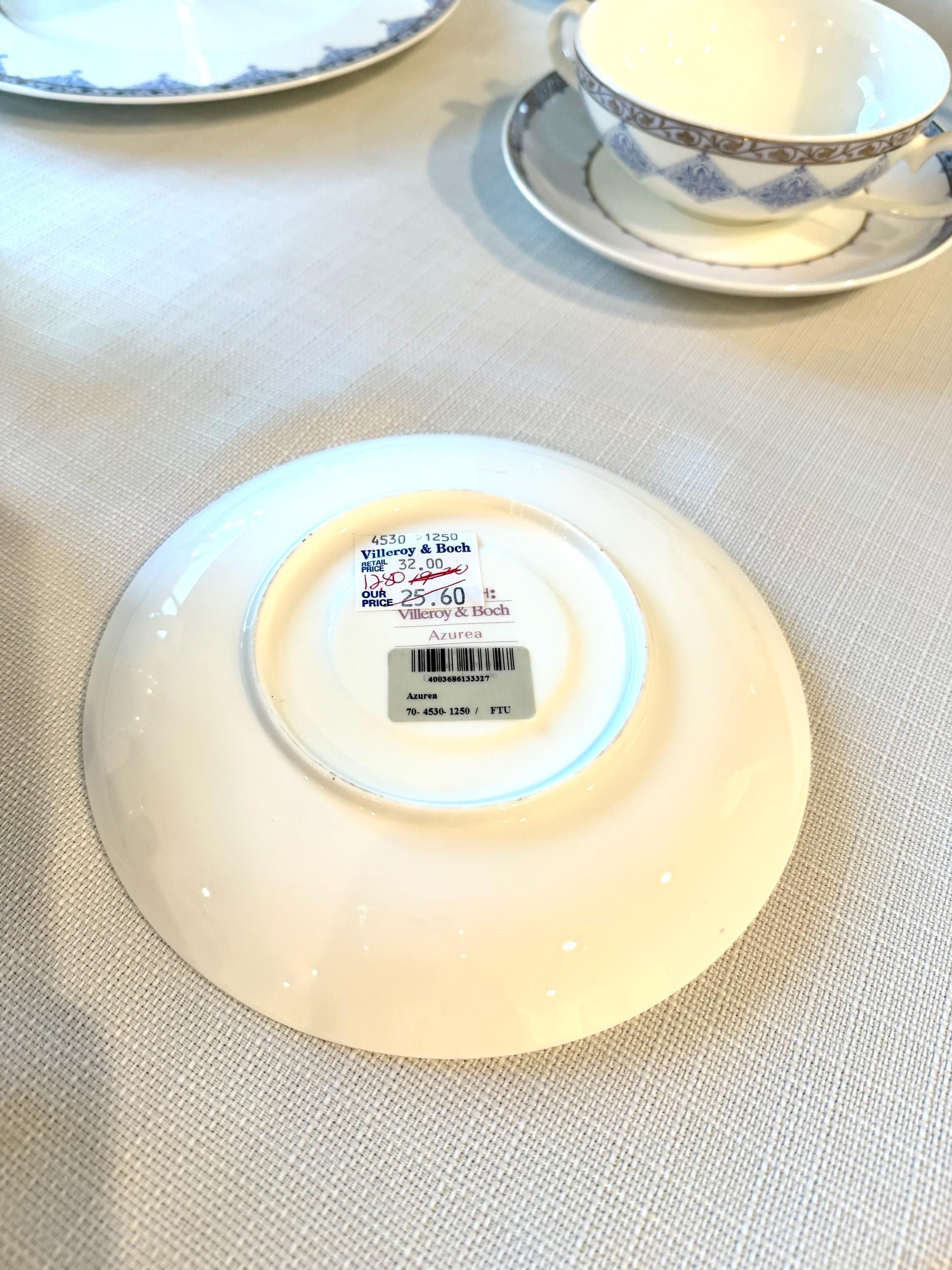 Villeroy & Boch Azurea Bone China Tea Set