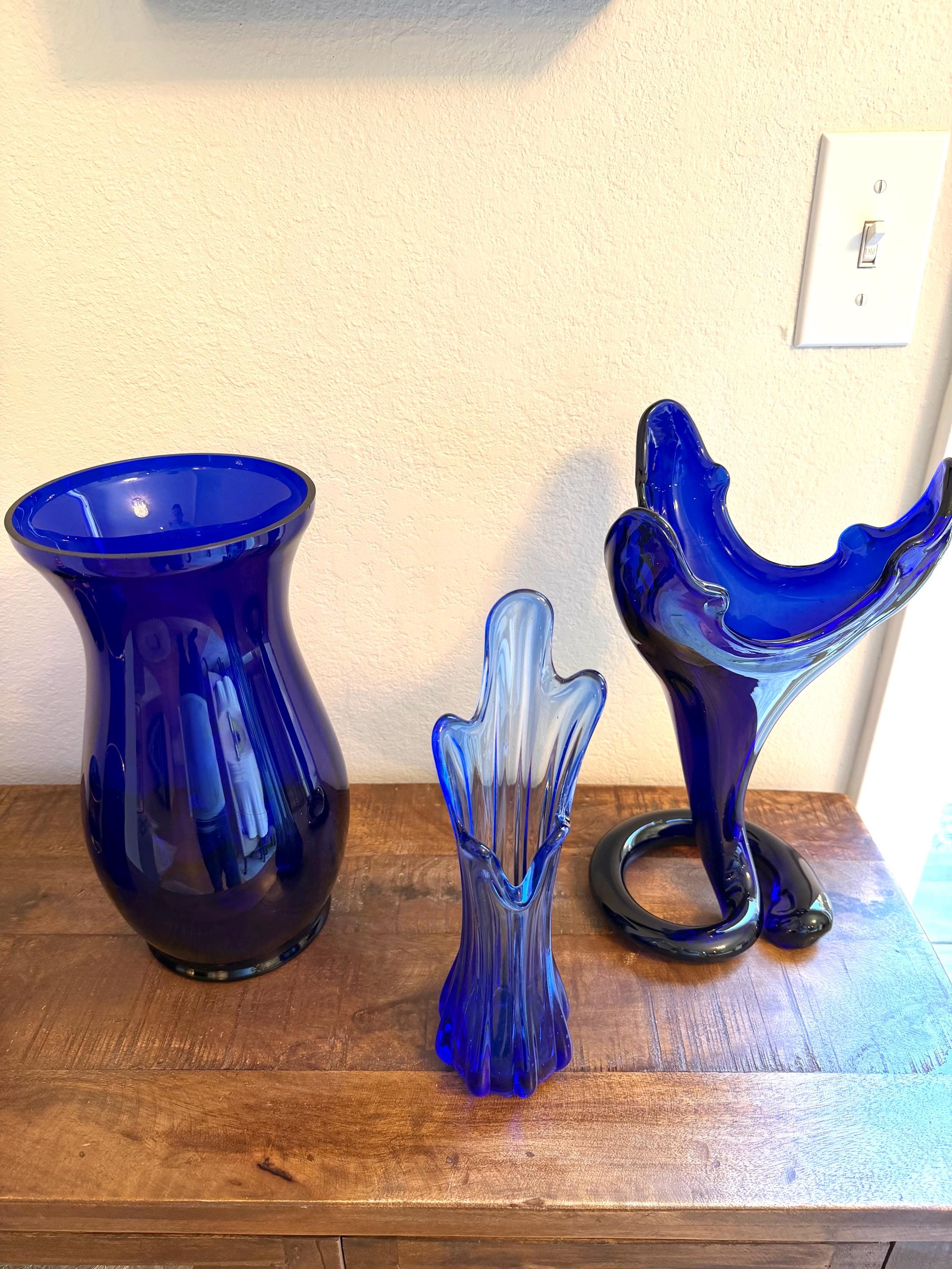 Cobalt Blue Art Glass Bud Vase – Mid Century Modern Stretch Glass Style Vase – Sculptural Sapphire Blue Glass Decor